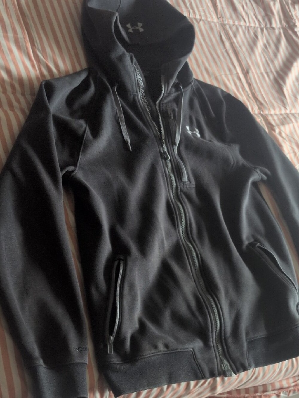 Under Armour Black Full-Zip Hooded Performance Jacket - Picture 3 of 9